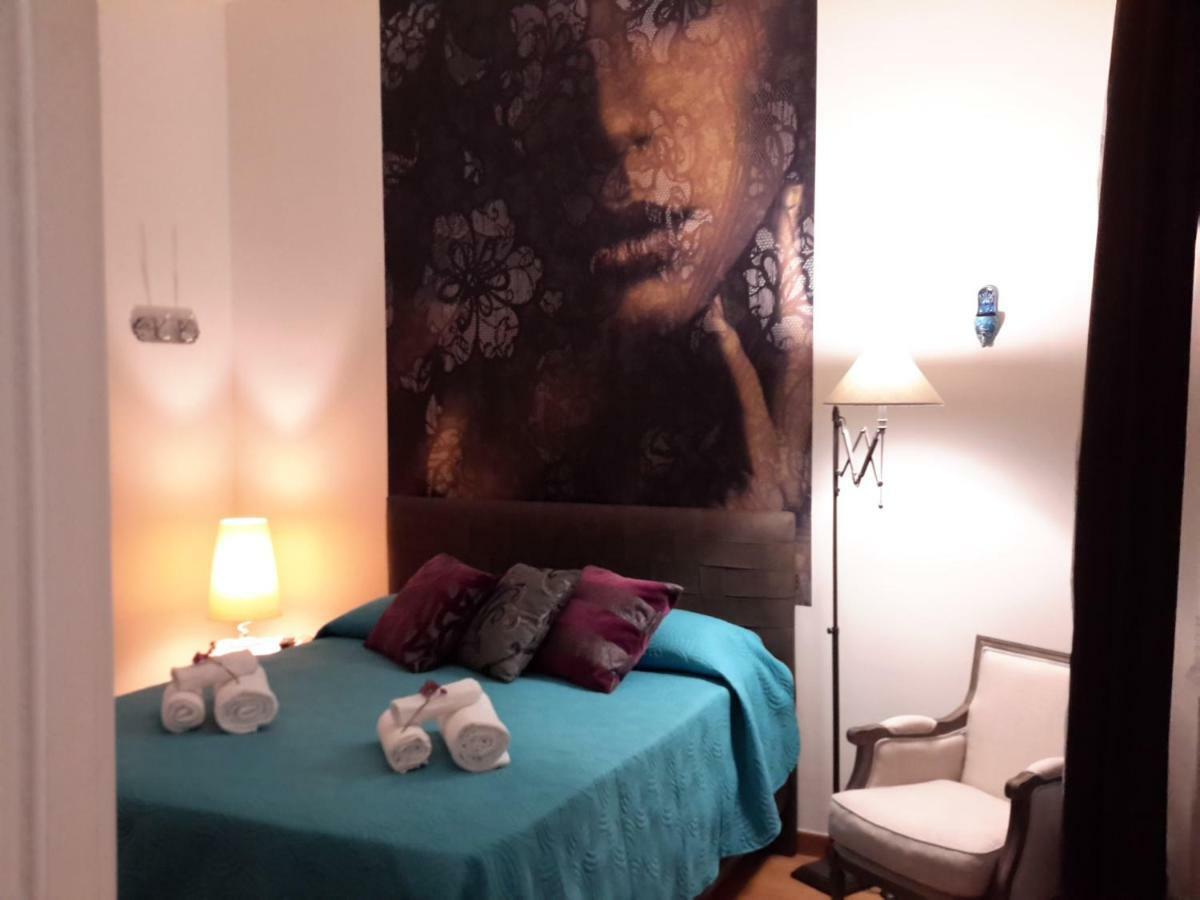 Le Stanze Di Penelope Bed and Breakfast Salerno Exteriör bild